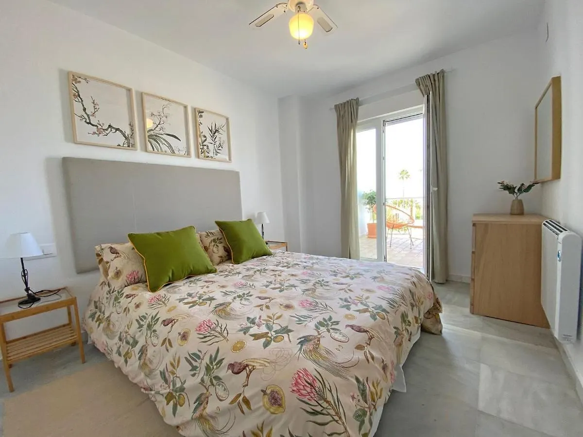 Santa Barbara A Beach Front Apartment With Sea View And Garage In Conil 科尼尔-德拉弗龙特拉