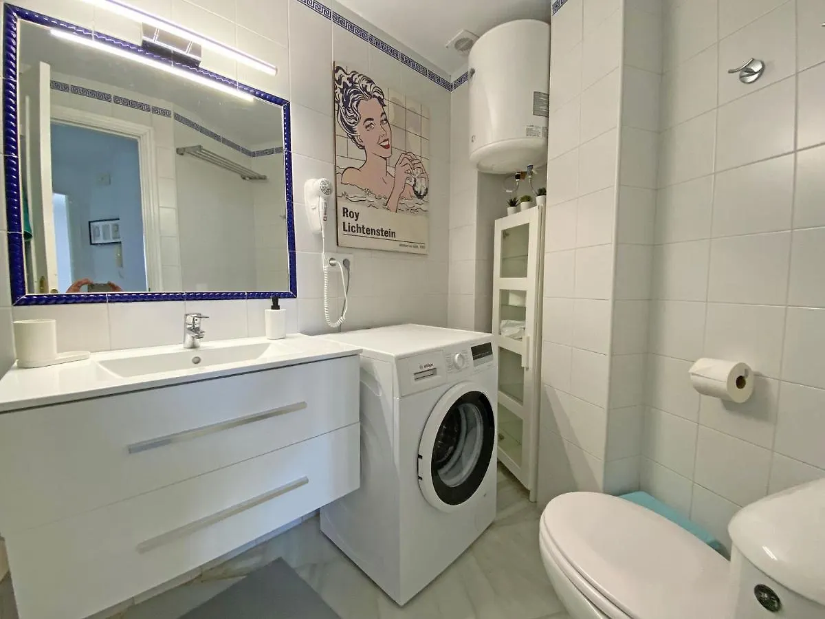 Santa Barbara A Beach Front Apartment With Sea View And Garage In Conil 科尼尔-德拉弗龙特拉