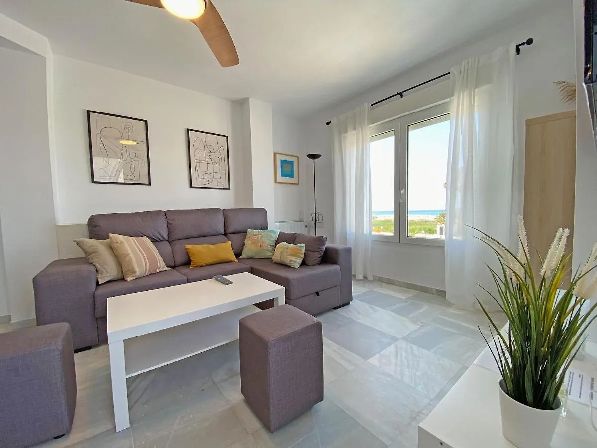 Santa Barbara A Beach Front Apartment With Sea View And Garage In Conil Conil De La Frontera 0*,